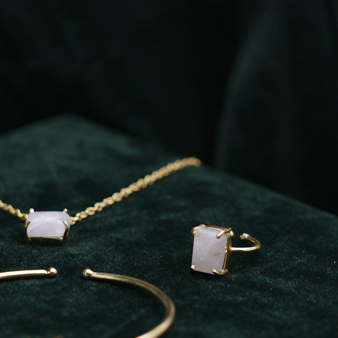 ANIKA SINGLE STONE SET