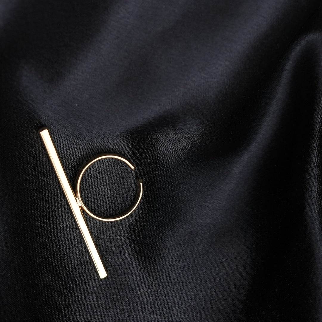 STRIA FINGER RING
