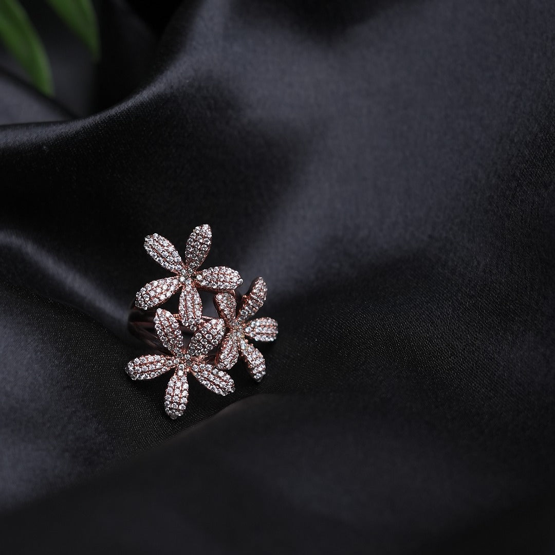 ANTILIYA AD FINGER RING