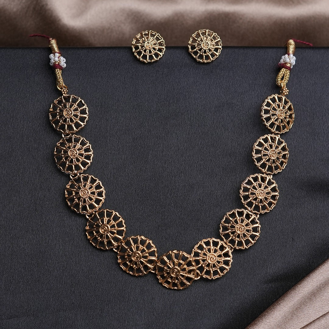 POORNACHAKRA TRADITIONAL NECKLACE