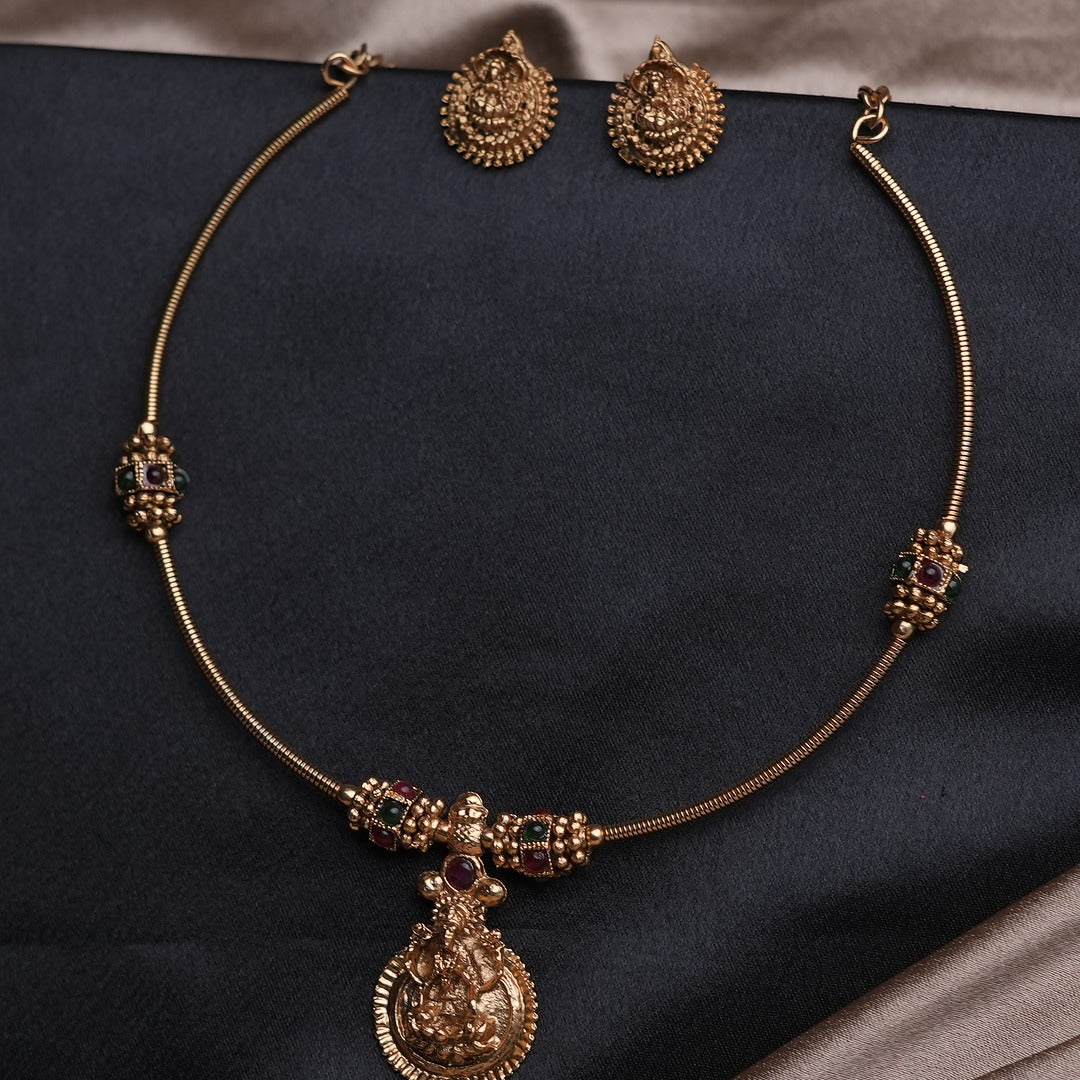 KALYANI IDOL NECKLACE