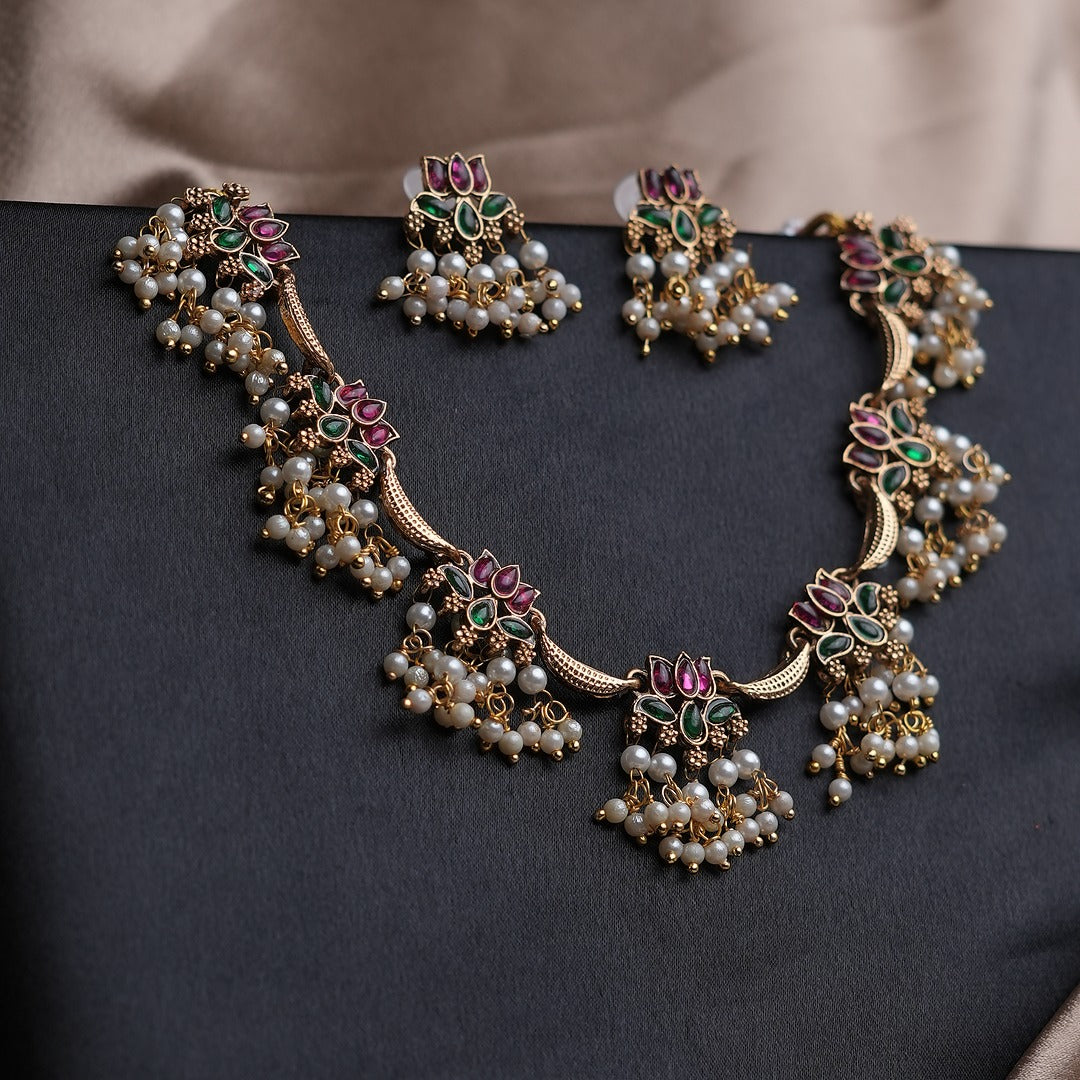 PADMA TRADITIONAL NECKLACE