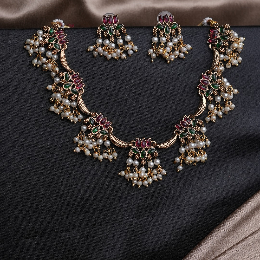 PADMA TRADITIONAL NECKLACE