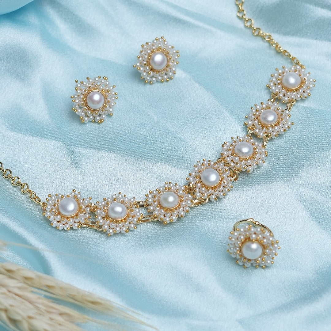 REAL PEARL CENTERED MOON NECKLACE SET