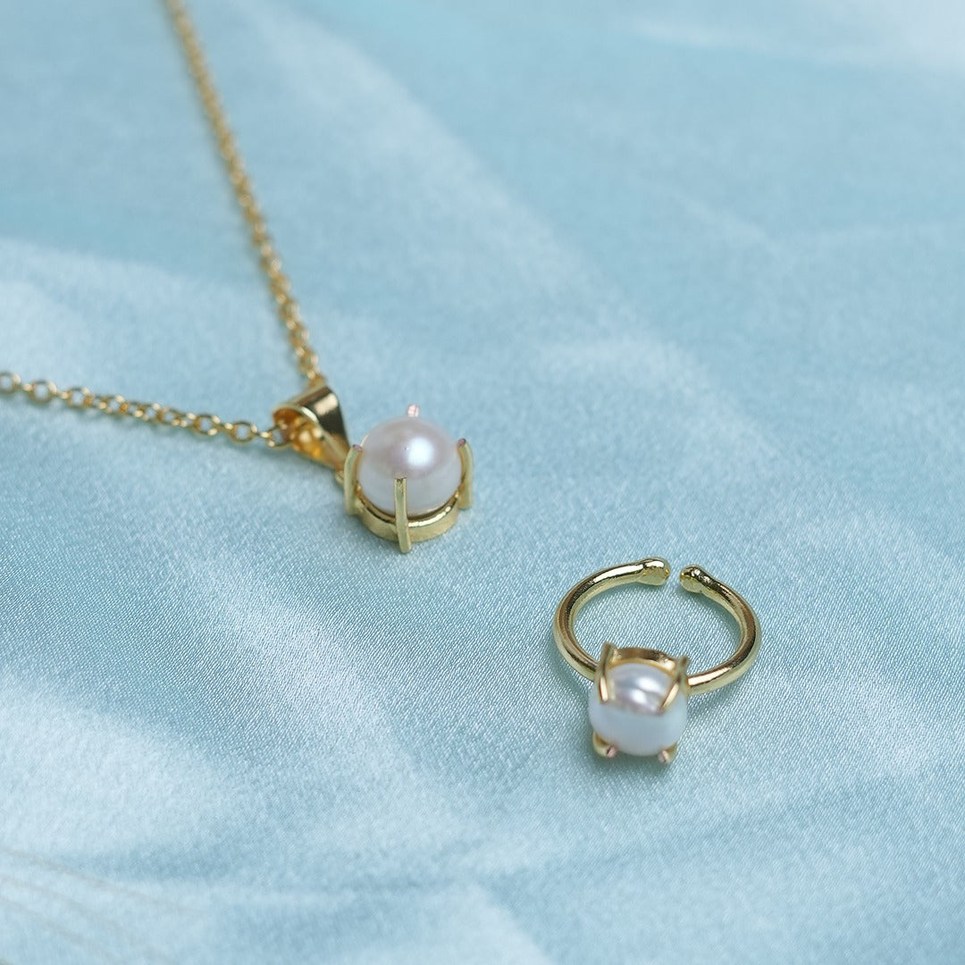 SINGLE PEARL CLAW CHAIN SET