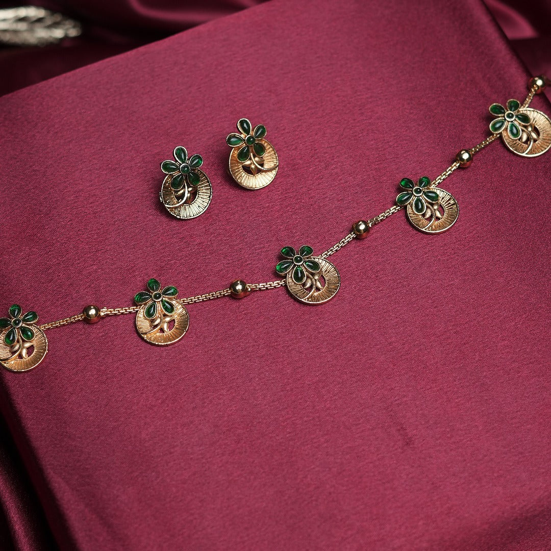 AADHIRA GREEN CHOKER SET