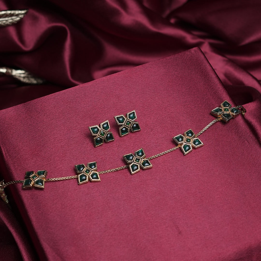 GREEN SQUARE CHOKER SET