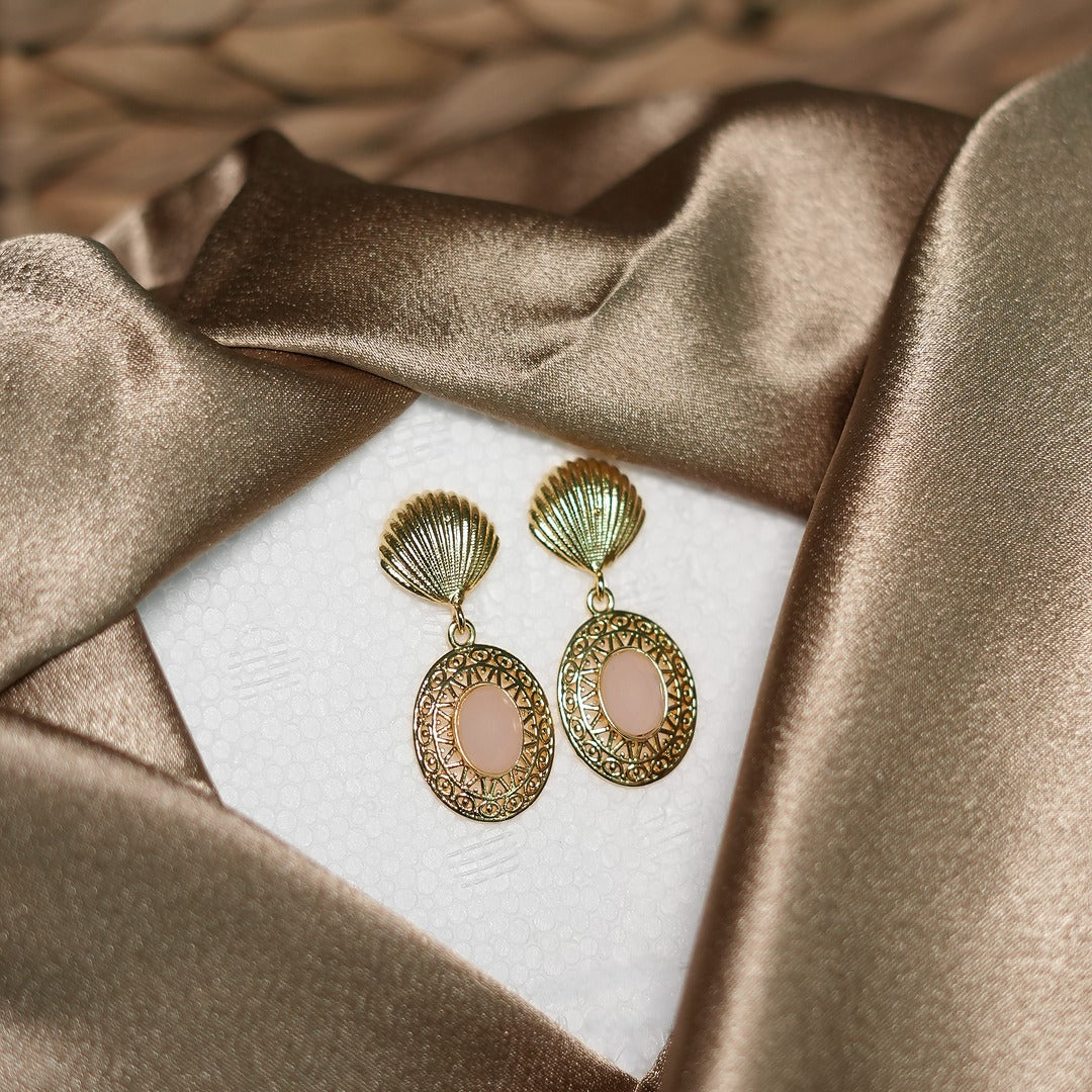 SHELL STONE EARRINGS