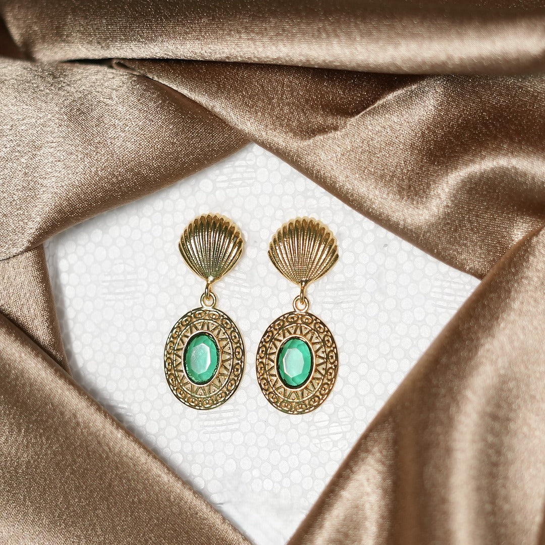 SHELL STONE EARRINGS