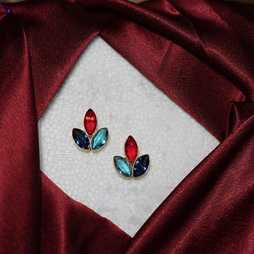 JUHI STUD EARRINGS