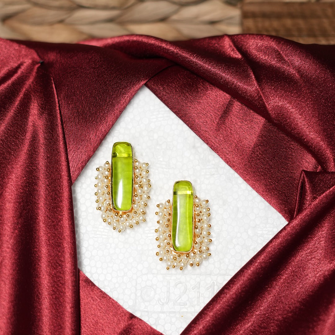 VEGA STONE EARRINGS
