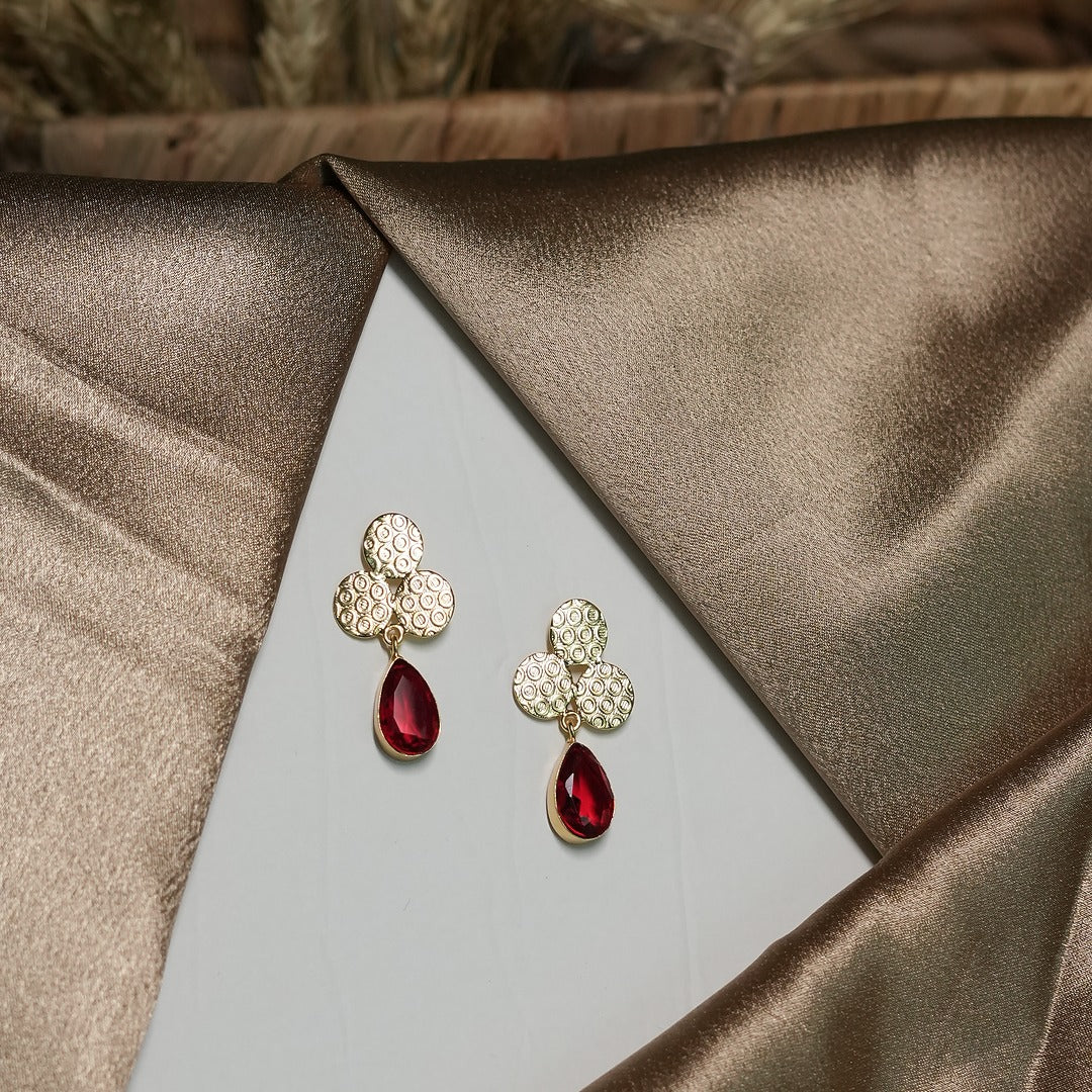 VELORA EARRING