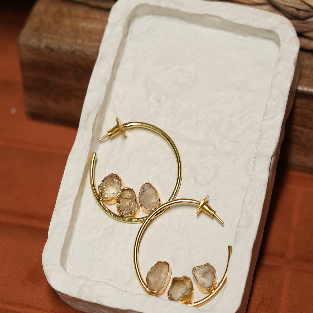 TRISTONE HOOP EARRINGS