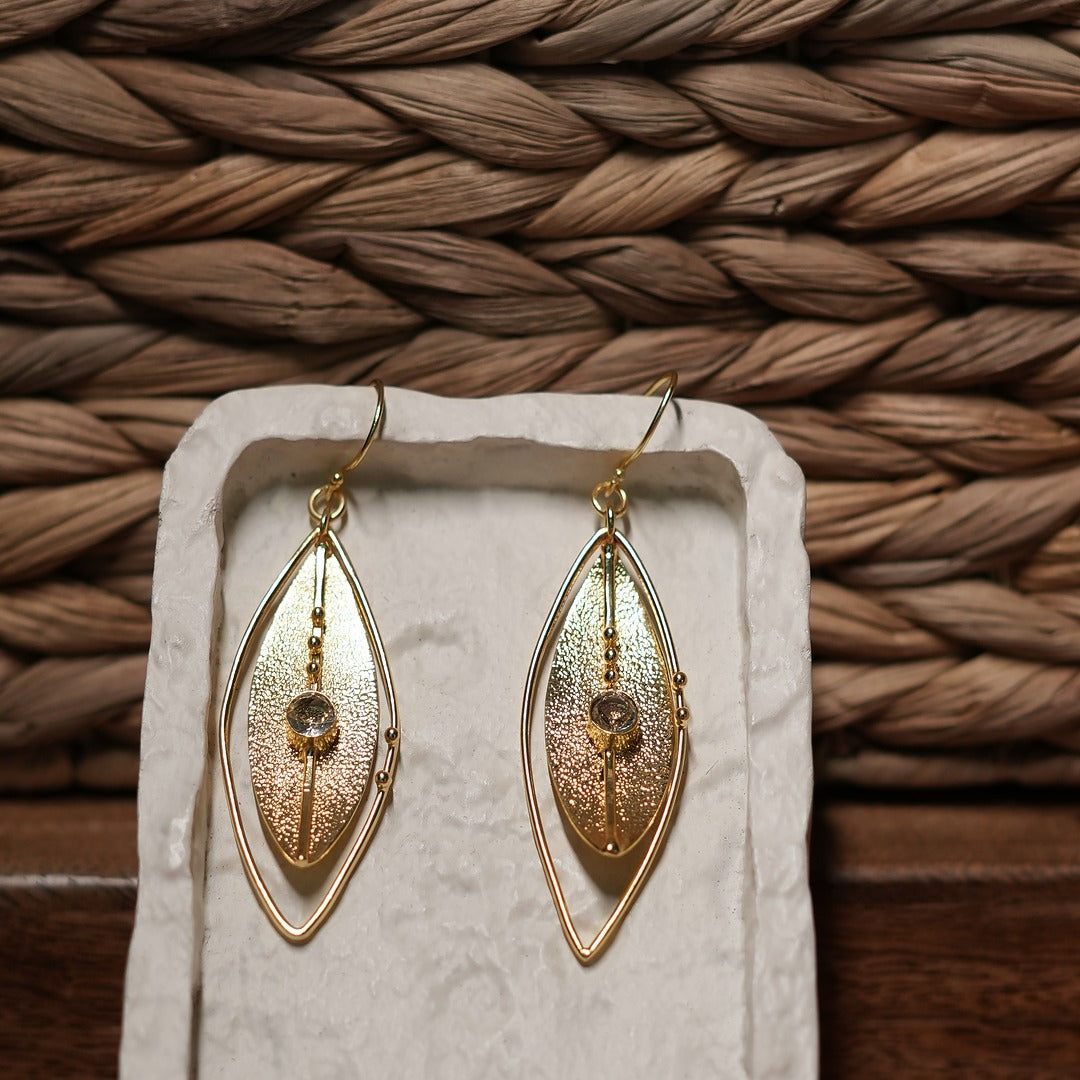 PETALORA EARRING