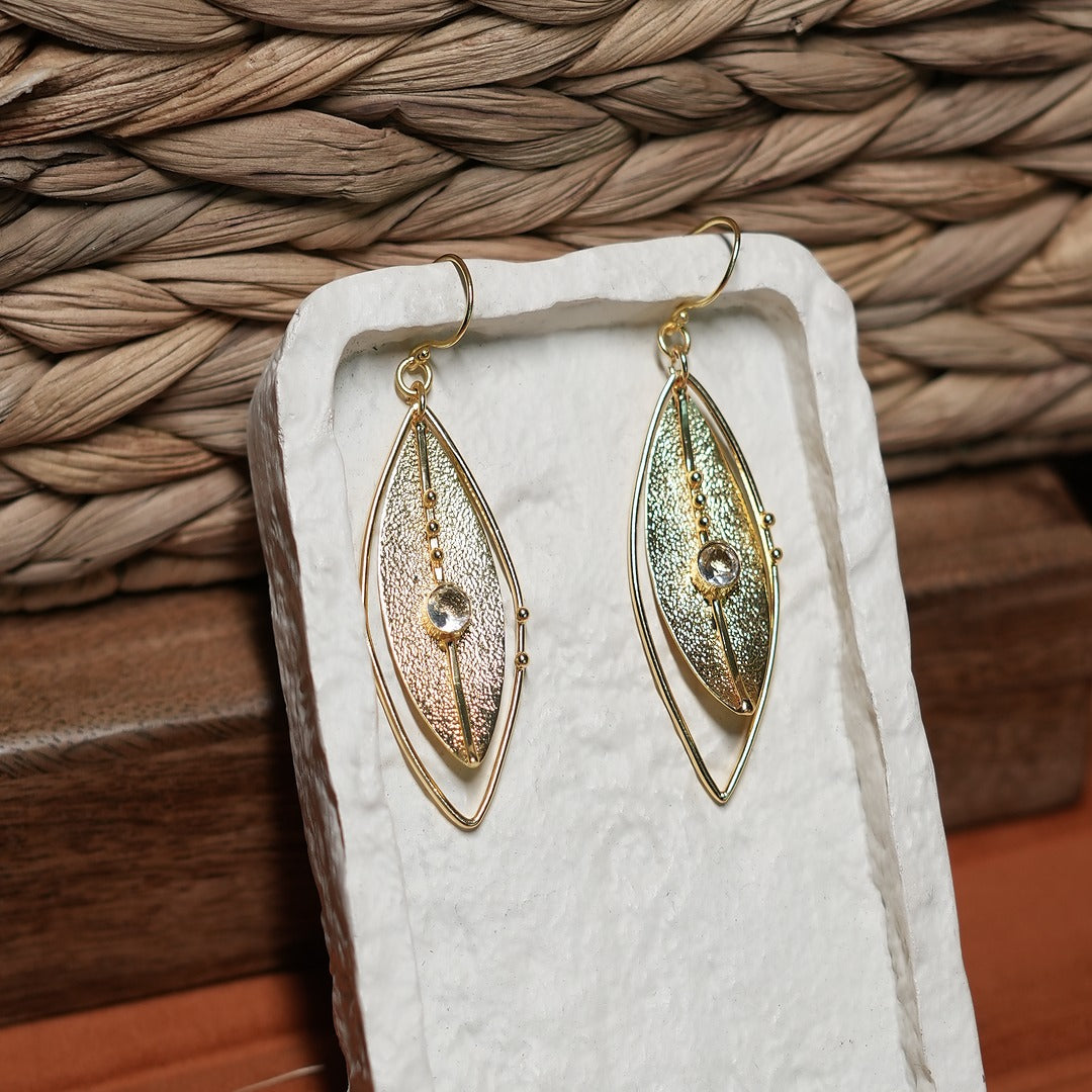 PETALORA EARRING