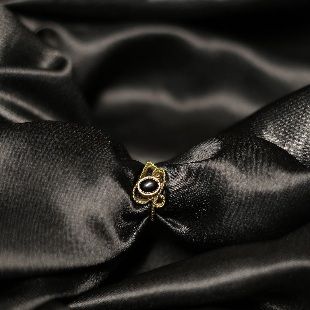 SYAMA ANTIQUE RING