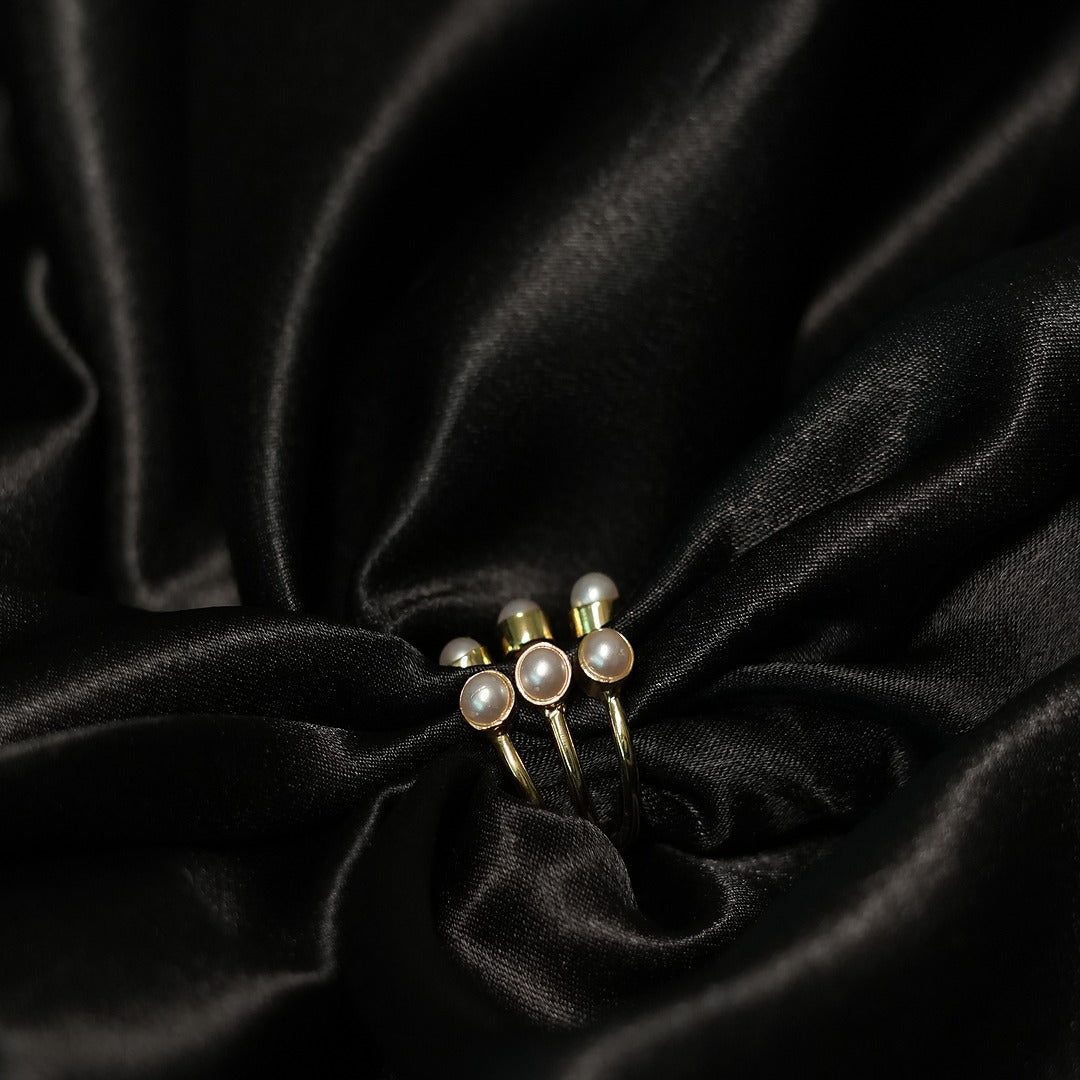 6 S PEARL RINGS