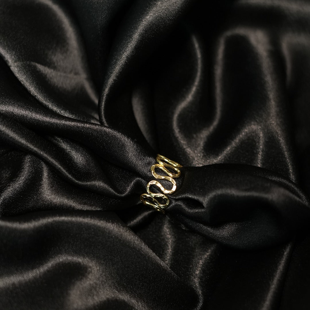 PLAIN ZIG ZAG HAMMERED RINGS