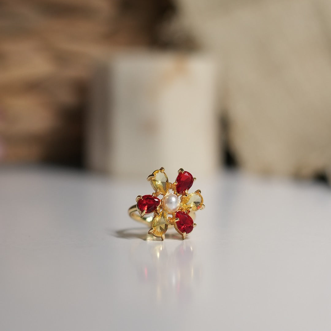 6 HG STONE WITH 5 PEARL CLAW TYPE RINGS