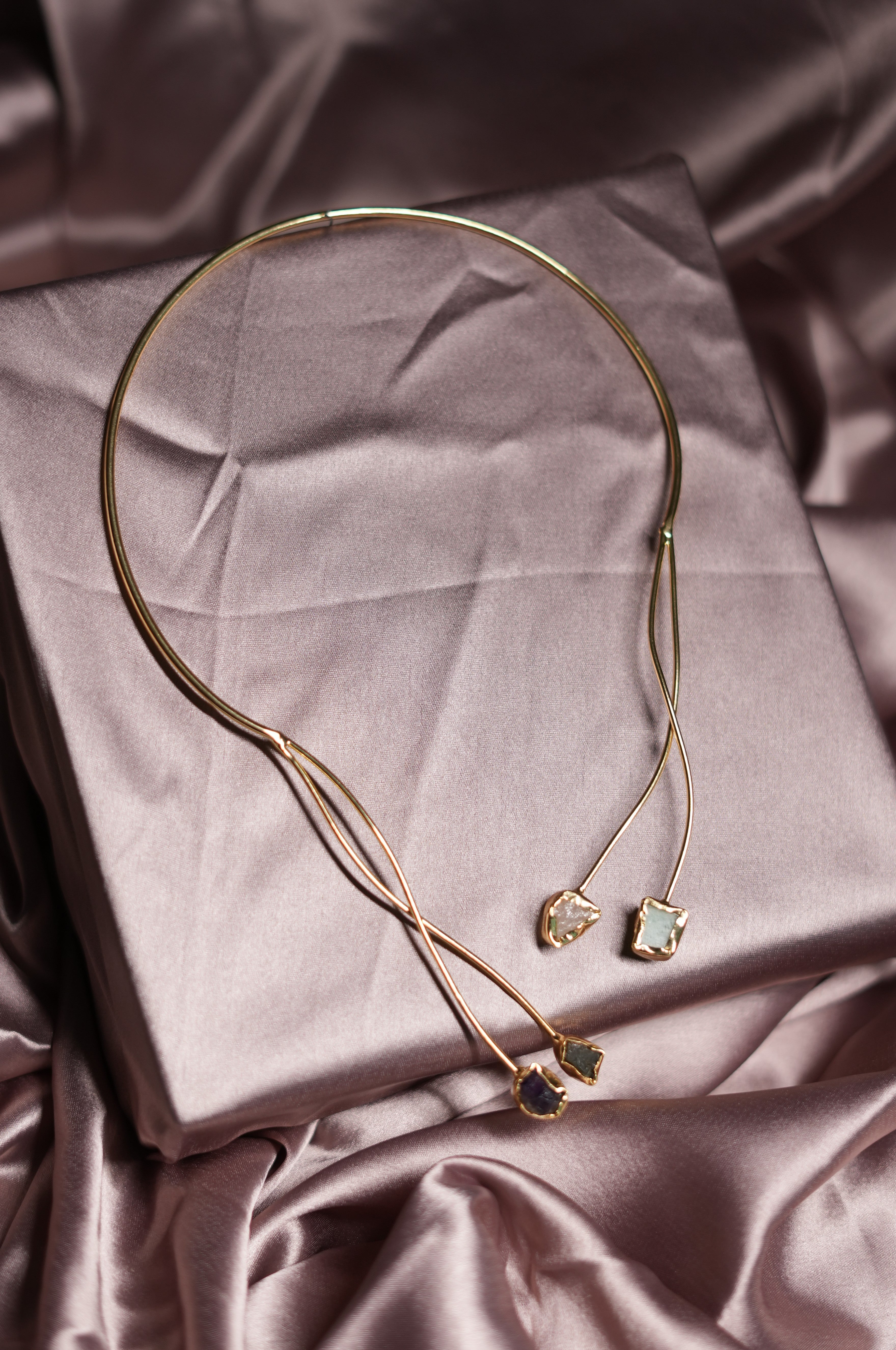TWIG RAWSTONE NECKPIECE