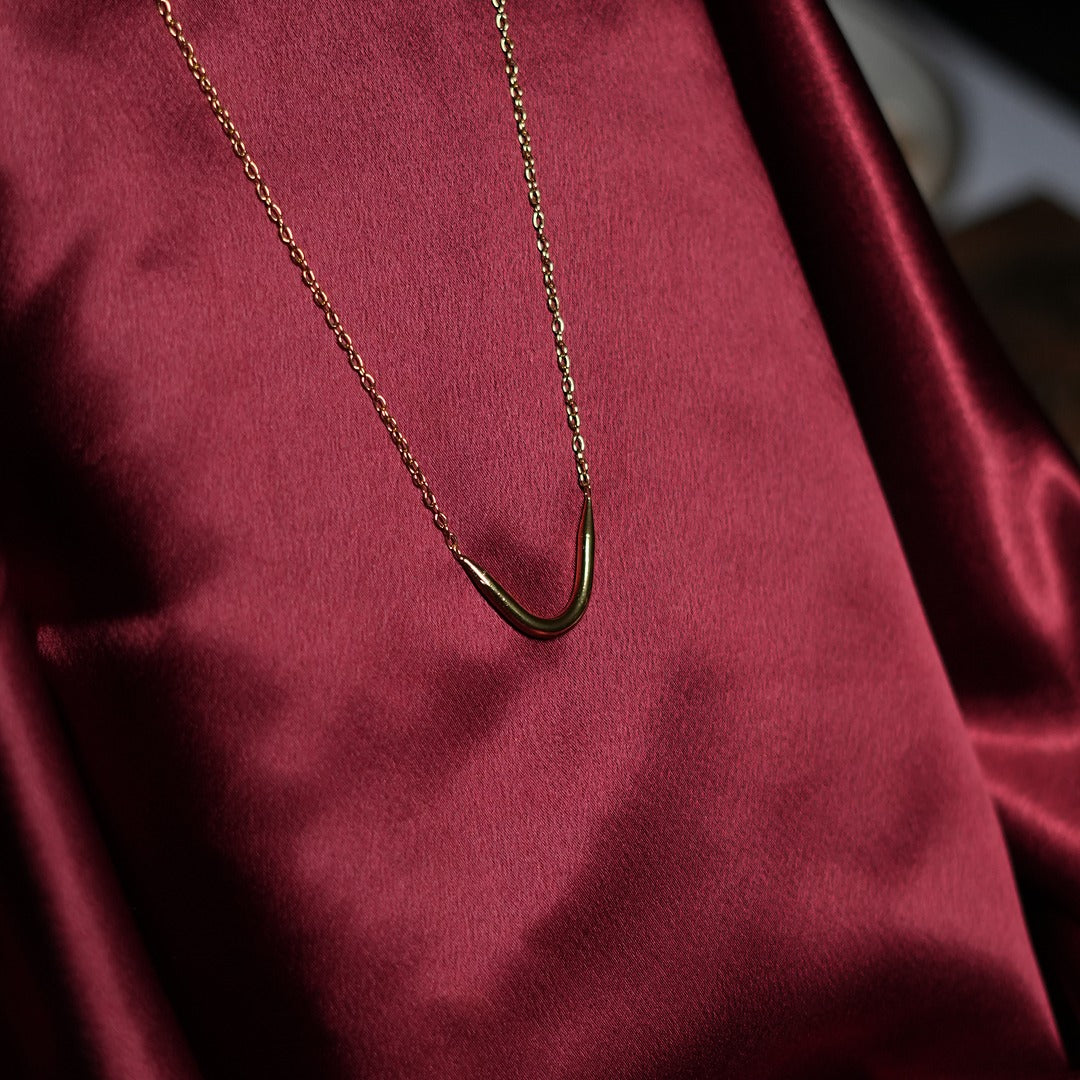 LUNA NECKLACE