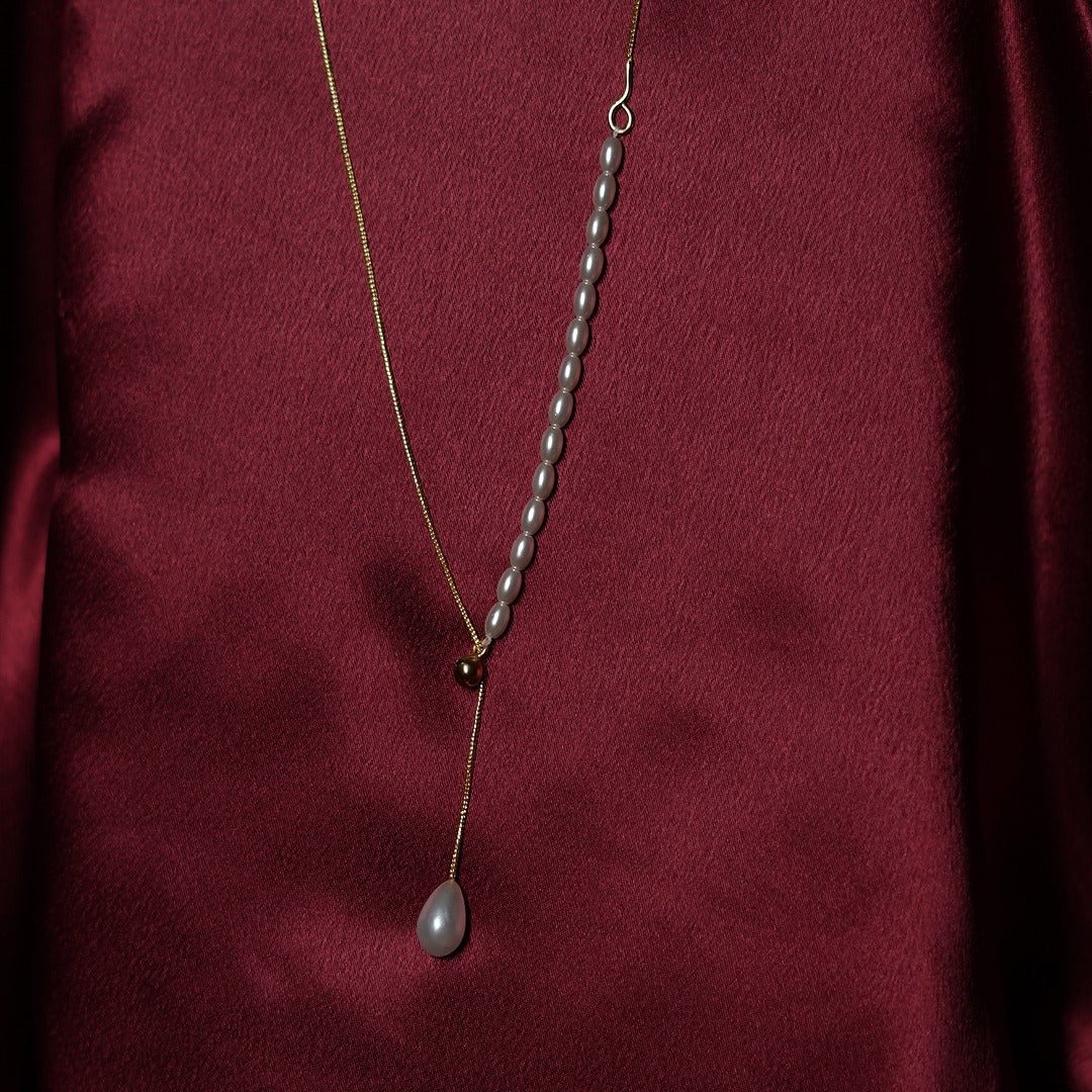 ADJUSTABLE PEARL NECKLACE