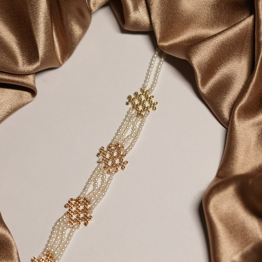 RANGOLI PEARL CHOKER
